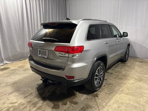 Used 2019 Jeep Grand Cherokee Limited AWD/4WD image 7