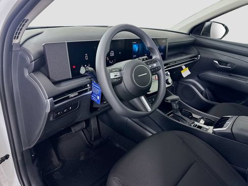 New 2026 Hyundai Tucson SEL FWD image 9