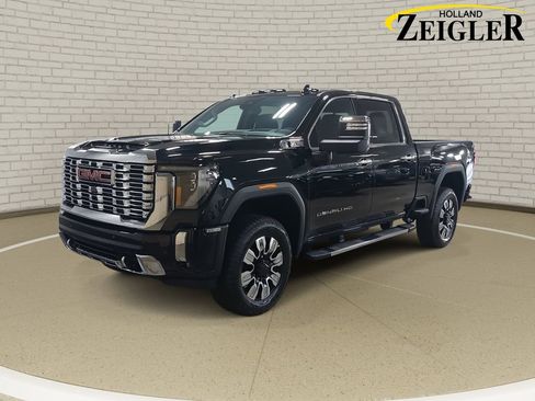 New 2026 GMC Sierra 3500 Denali w/ Denali Reserve Package image 1