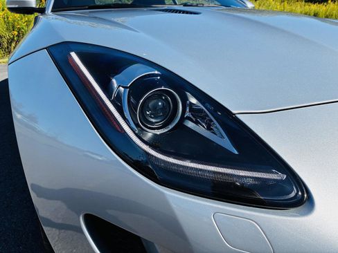 Used 2016 Jaguar F-TYPE S image 13