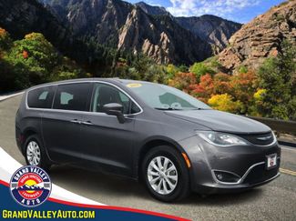 Used 2019 Chrysler Pacifica Touring Plus video 1
