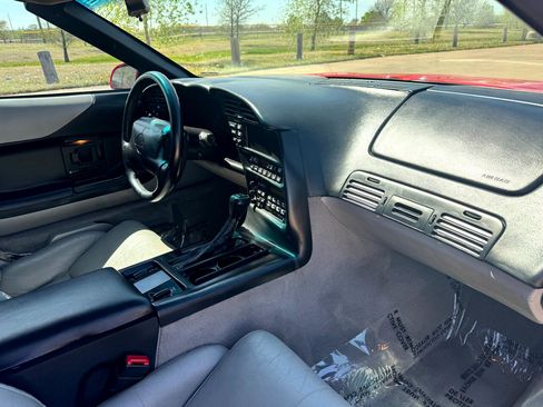 Used 1995 Chevrolet Corvette Convertible image 15