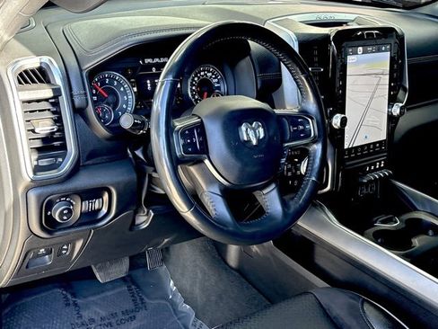 Used 2024 RAM 1500 Laramie image 12