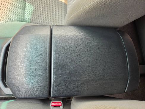 Used 2008 Toyota 4Runner SR5 AWD/4WD image 28