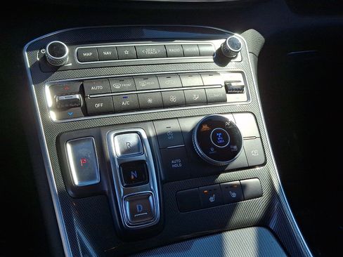 Used 2023 Hyundai Santa Fe XRT image 15