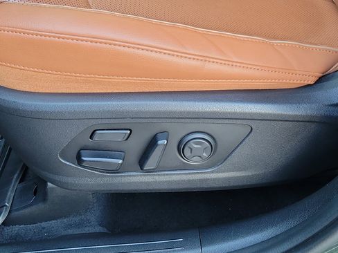 Used 2023 Kia Sorento SX Prestige image 26