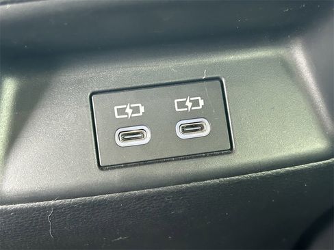 Used 2024 Toyota Corolla SE image 21