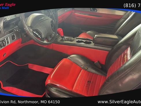 Used 2002 Ford Thunderbird RWD image 8