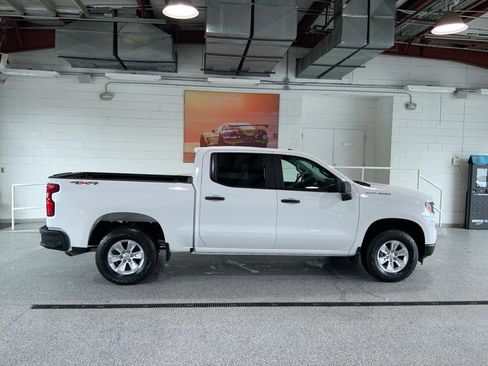 New 2024 Chevrolet Silverado 1500 W/T w/ WT Value Package image 2