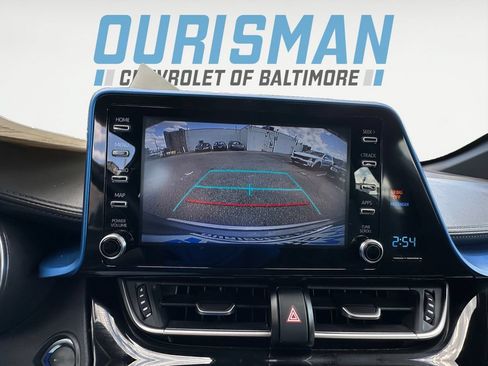 Used 2019 Toyota C-HR XLE FWD image 18