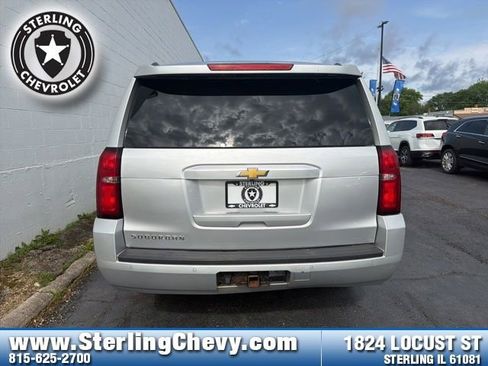 Used 2019 Chevrolet Suburban LT AWD/4WD image 4