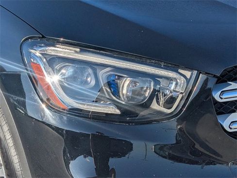 Used 2021 Mercedes-Benz GLC 300 image 9