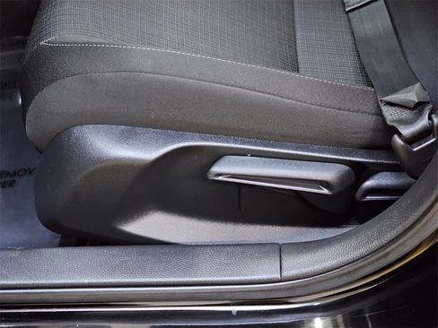 Used 2022 Honda Civic EX image 25