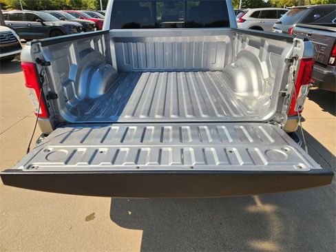 Used 2024 RAM 1500 Big Horn image 19