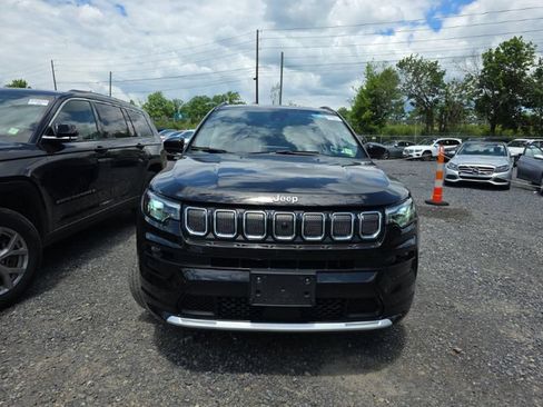Used 2022 Jeep Compass Limited w/ Elite Group AWD/4WD image 2