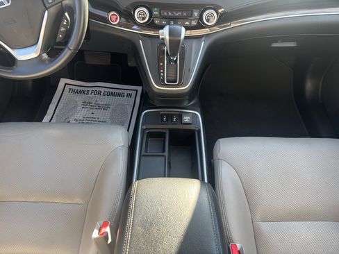 Used 2016 Honda CR-V Touring image 17