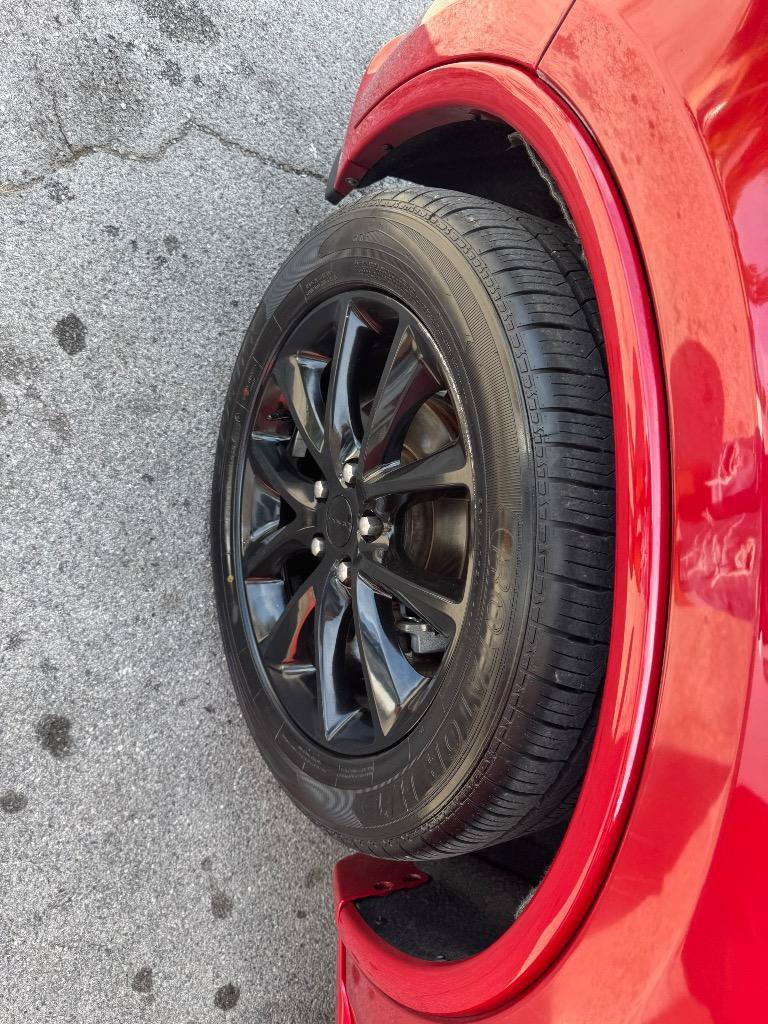 Used 2017 Dodge Durango GT w/ Premium Group RWD image 10