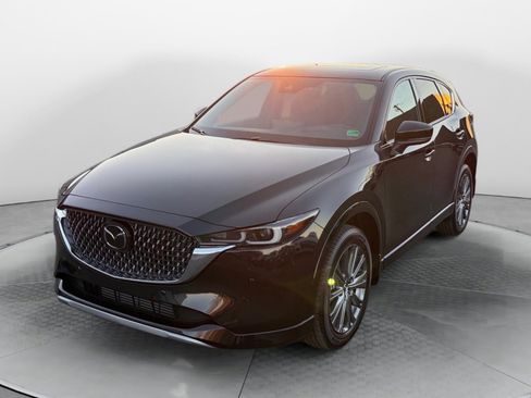 New 2025 MAZDA CX-5 Signature image 3