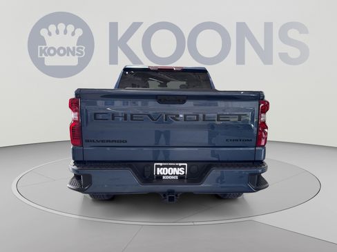 Used 2024 Chevrolet Silverado 1500 Custom w/ LPO, Dark Essentials Package AWD/4WD image 10