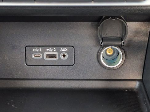 Used 2020 Nissan Sentra SV image 31