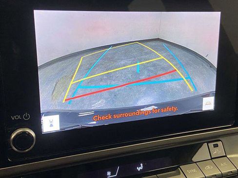 Certified 2025 Toyota Camry LE image 27