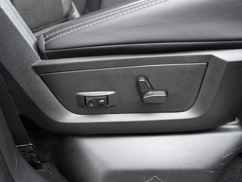 Used 2018 RAM 1500 Rebel image 60