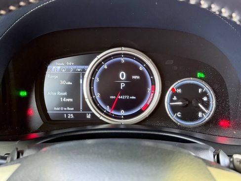 Used 2020 Lexus GS 350 F Sport w/ Preferred Accessory Package RWD image 27