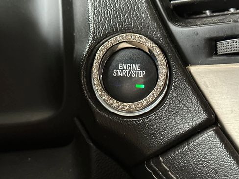 Used 2020 GMC Yukon XL Denali image 26