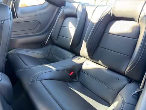 Used 2024 Ford Mustang Premium image 22