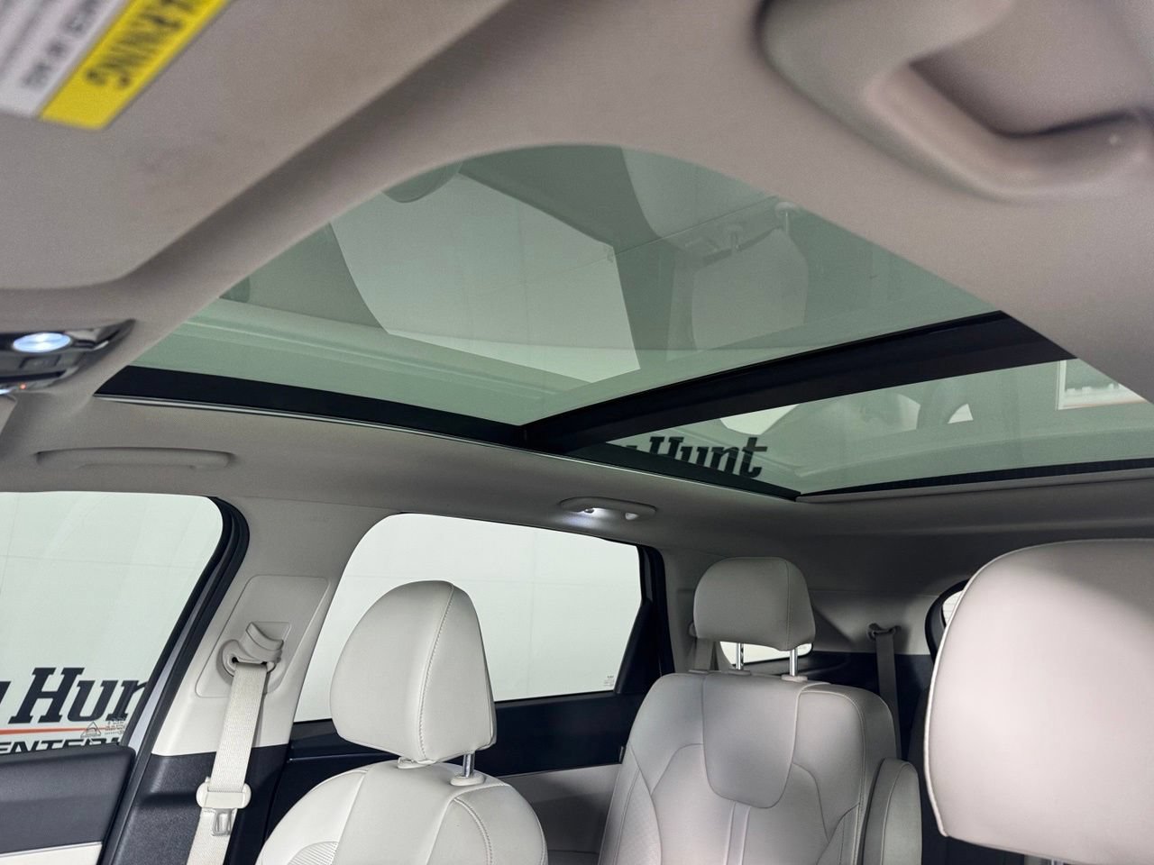 Used 2024 Kia Sorento EX w/ Panoramic Sunroof Package FWD image 14