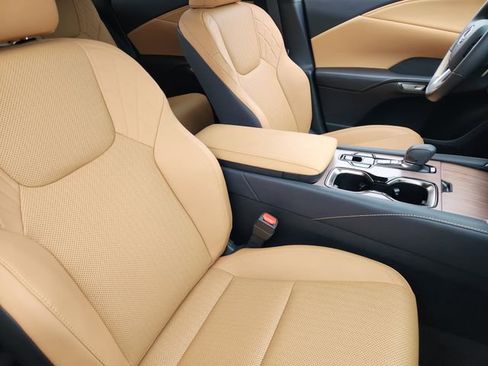 Used 2025 Lexus RX 350 Premium w/ Accessory Package FWD image 10