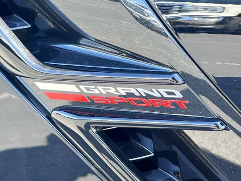 Used 2019 Chevrolet Corvette Grand Sport RWD image 16