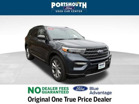 Certified 2022 Ford Explorer XLT w/ Equipment Group 202A image 27