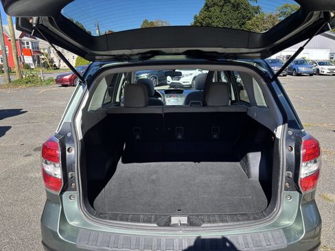 Used 2014 Subaru Forester 2.5i Premium w/ All-Weather Package image 10