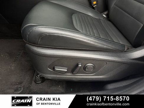 Certified 2025 Kia Sportage SX FWD image 12