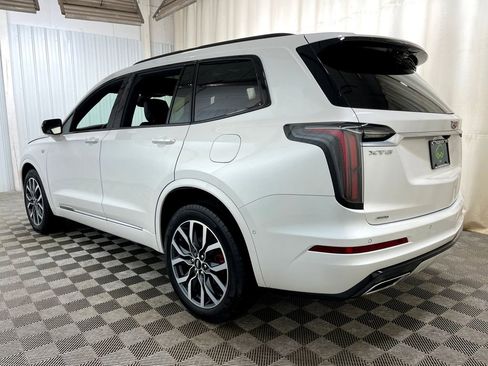 Used 2024 Cadillac XT6 Sport image 50
