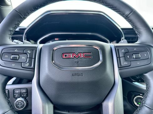 New 2026 GMC Sierra 1500 SLT RWD image 33
