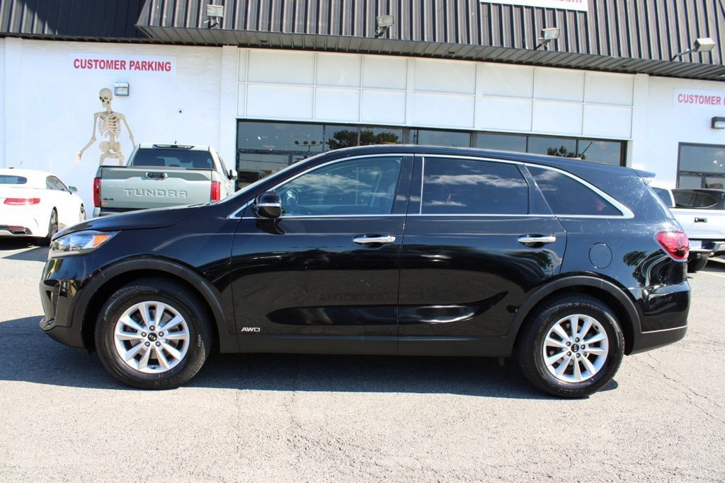 Used 2019 Kia Sorento AWD image 4