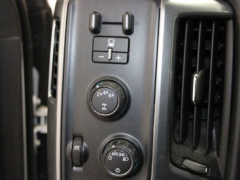 Used 2017 Chevrolet Silverado 2500 LT image 27