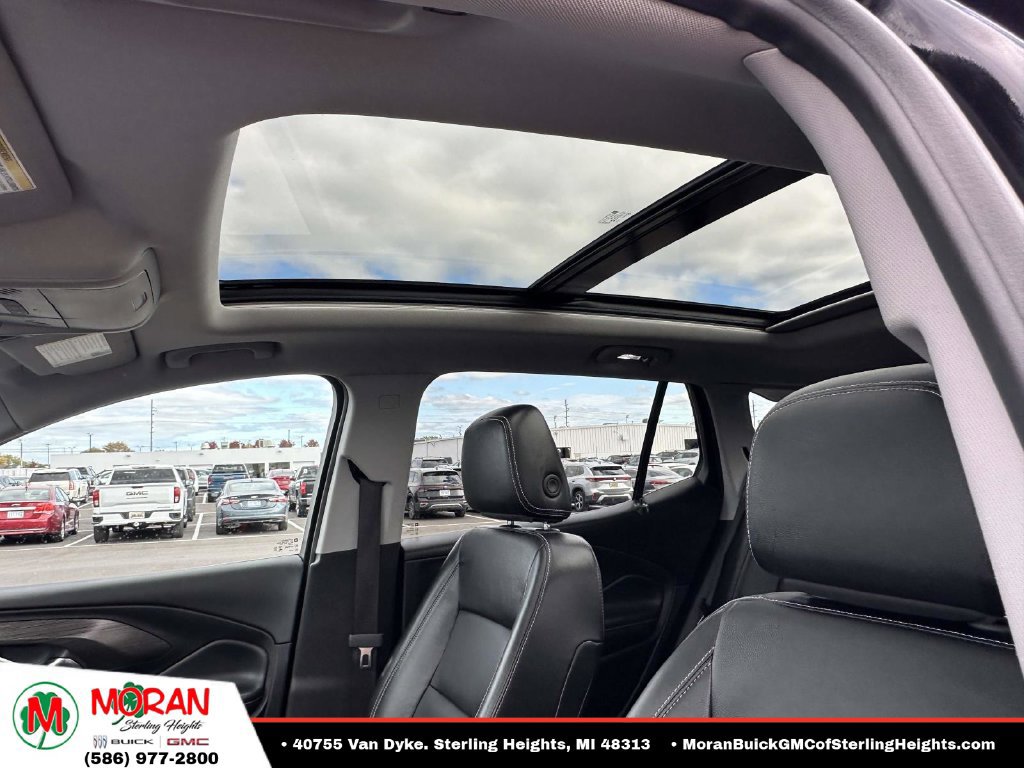 Certified 2024 GMC Terrain SLT w/ Elevation Edition AWD/4WD image 21