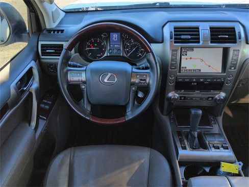 Used 2015 Lexus GX 460 w/ Premium Package image 15