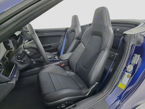 Certified 2026 Porsche 911 Carrera T RWD image 5