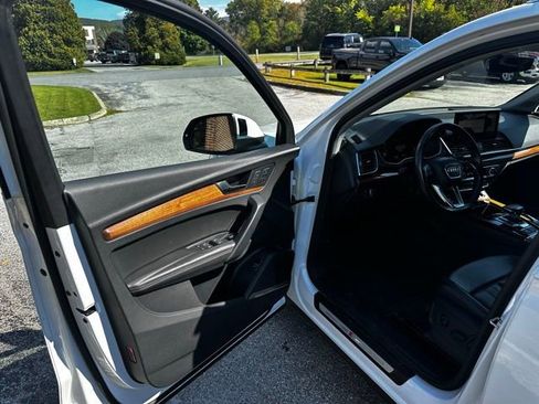 Used 2023 Audi Q5 2.0T Premium Plus image 20