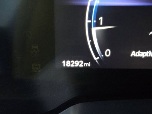 Used 2023 Toyota Corolla XSE image 6