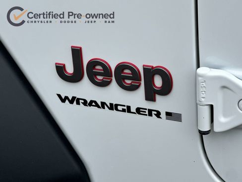 Certified 2025 Jeep Wrangler Unlimited Rubicon AWD/4WD image 26