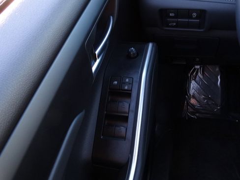 New 2026 Toyota Highlander XSE image 29