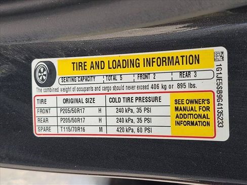Used 2016 Chevrolet Sonic LTZ FWD image 17