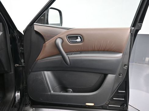Used 2019 Nissan Armada Platinum w/ Captain's Chairs Package AWD/4WD image 43