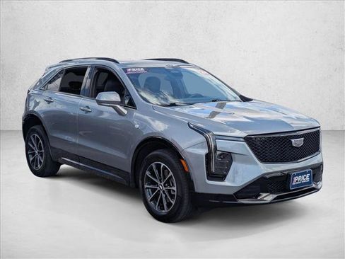 Used 2024 Cadillac XT4 Sport AWD/4WD image 3