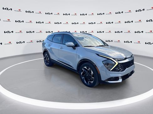 Used 2023 Kia Sportage SX AWD/4WD image 2